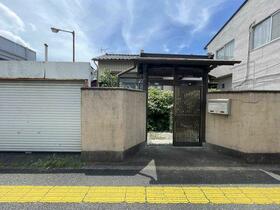 群馬県前橋市朝日町３丁目