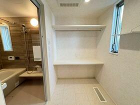 detached 三重県四日市市小古曽４丁目