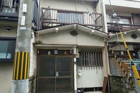 京都府京都市右京区嵯峨折戸町