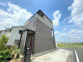 埼玉県さいたま市緑区美園６丁目