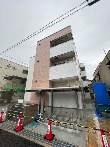 兵庫県尼崎市神田南通５丁目(賃貸アパート1K・3階・30.24㎡)の写真 その1