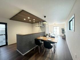 福岡県太宰府市都府楼南５丁目