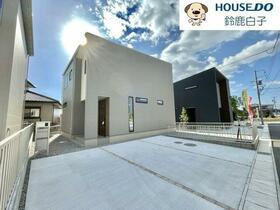 三重県鈴鹿市稲生塩屋２丁目