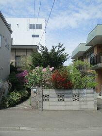 北海道札幌市中央区北七条西２０丁目