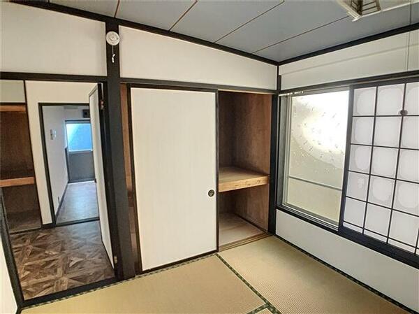 detached 福島県伊達郡川俣町字瓦町

地図を見る