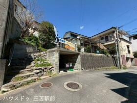 福岡県福岡市東区香椎駅東１丁目