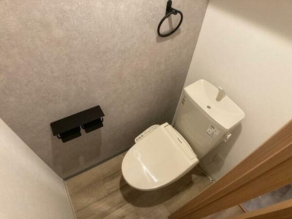 画像12:トイレです。ウォシュレット付を探している方、おすすめです。