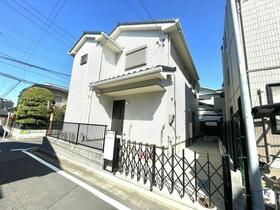 埼玉県さいたま市浦和区岸町３丁目