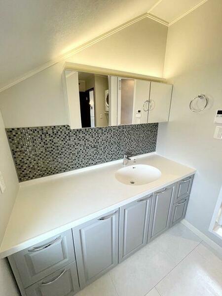 detached 東京都稲城市坂浜

地図を見る