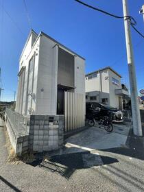 神奈川県横浜市青葉区美しが丘西１丁目