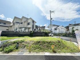 京都府亀岡市荒塚町２丁目