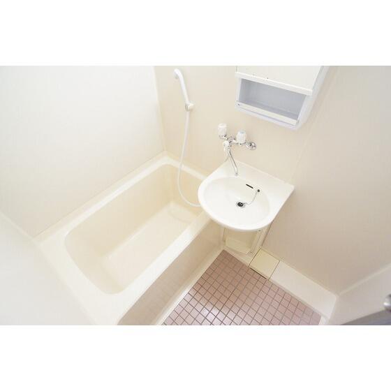 画像7:快適なバストイレ別