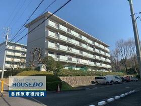 緑苑東団地８号棟