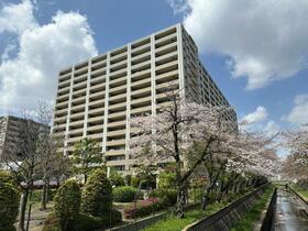 コンフォールスクエアさいたま新都心