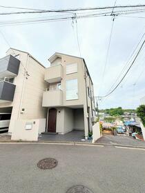神奈川県横浜市青葉区美しが丘４丁目