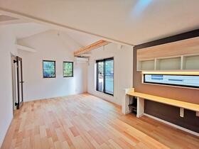 東京都世田谷区上祖師谷２丁目