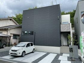 広島県福山市奈良津町１丁目