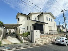 兵庫県川西市美山台1丁目