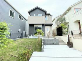 神奈川県横浜市青葉区荏田西４丁目