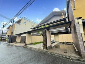リソシエラグジェ御所西