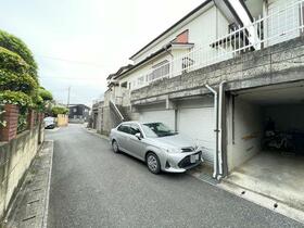 千葉県千葉市花見川区朝日ケ丘１丁目