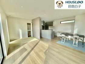 三重県鈴鹿市北玉垣町