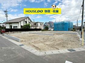 愛知県弥富市五明町築留