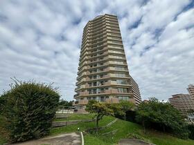 リベーラガーデンイーストタワー