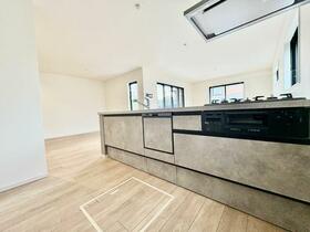 福岡県太宰府市高雄１丁目