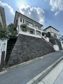 神奈川県横浜市青葉区美しが丘３丁目