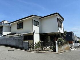 神奈川県横浜市金沢区富岡西４丁目