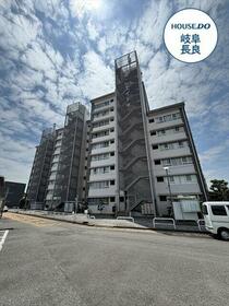 コーポ・シェイーネ