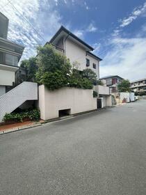 神奈川県横浜市青葉区もえぎ野