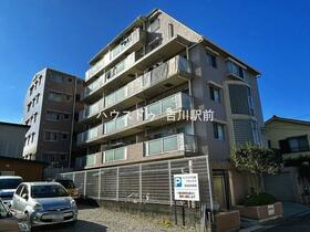 グリーンパーク早稲田ＩＩＩスカイスクエア　１階