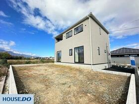 山梨県甲斐市篠原