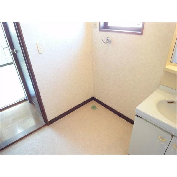 detached 埼玉県比企郡嵐山町大字川島
地図を見る