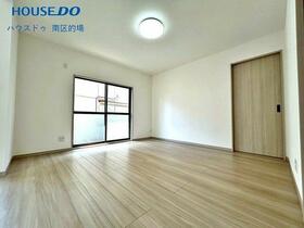 福岡県福岡市南区老司１丁目