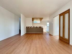 福岡県福津市宮司４丁目