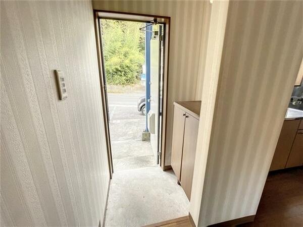 apartment 福島県伊達郡川俣町大字鶴沢字鶴東
地図を見る