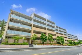 ヴェルデマーレコスモ横濱汐見台Ｄ棟