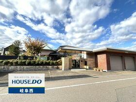 岐阜県岐阜市芥見４丁目