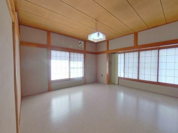 detached 東京都足立区谷在家１丁目

地図を見る