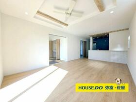 愛知県愛西市東保町中