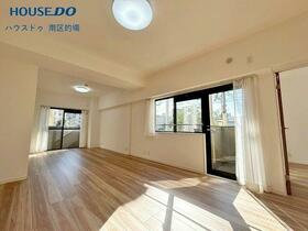 ロマネスク大濠アネックス