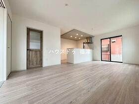 福岡県古賀市花見南２丁目