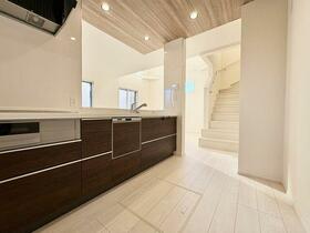 福岡県太宰府市青山３丁目