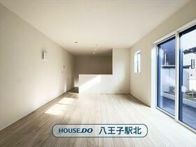 東京都八王子市西寺方町