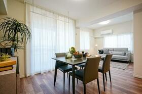 ヴェスト・ノーヴァ西院