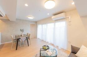 ライオンズガ−デンヒルズ大池公園