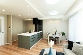 ローレルコート三条堀川